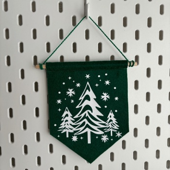 Green Tree Felt Pennant Flag - Christmas Collection