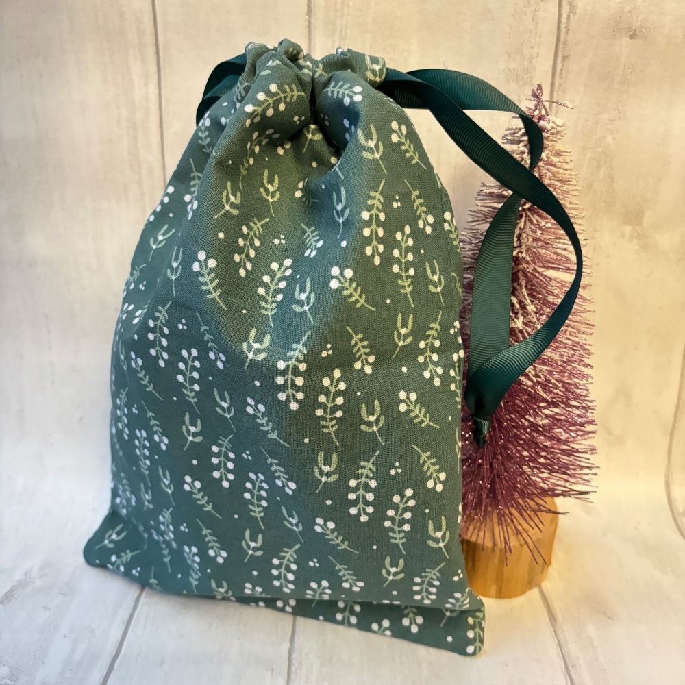 Green Sage Foliage Christmas Drawstring Reusable Gift Bag - MEDIUM