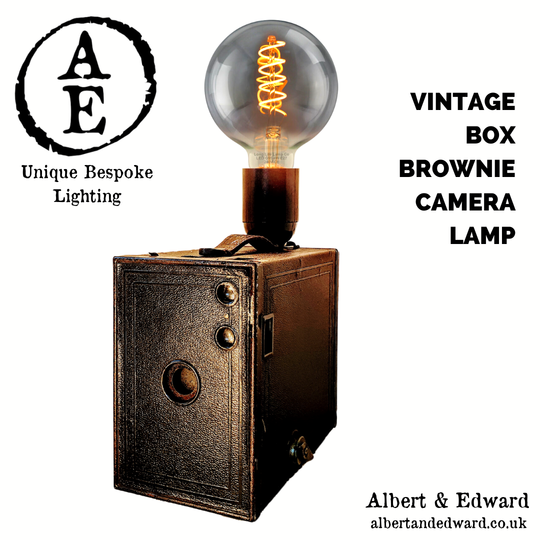 Vintage Box camera lamp
