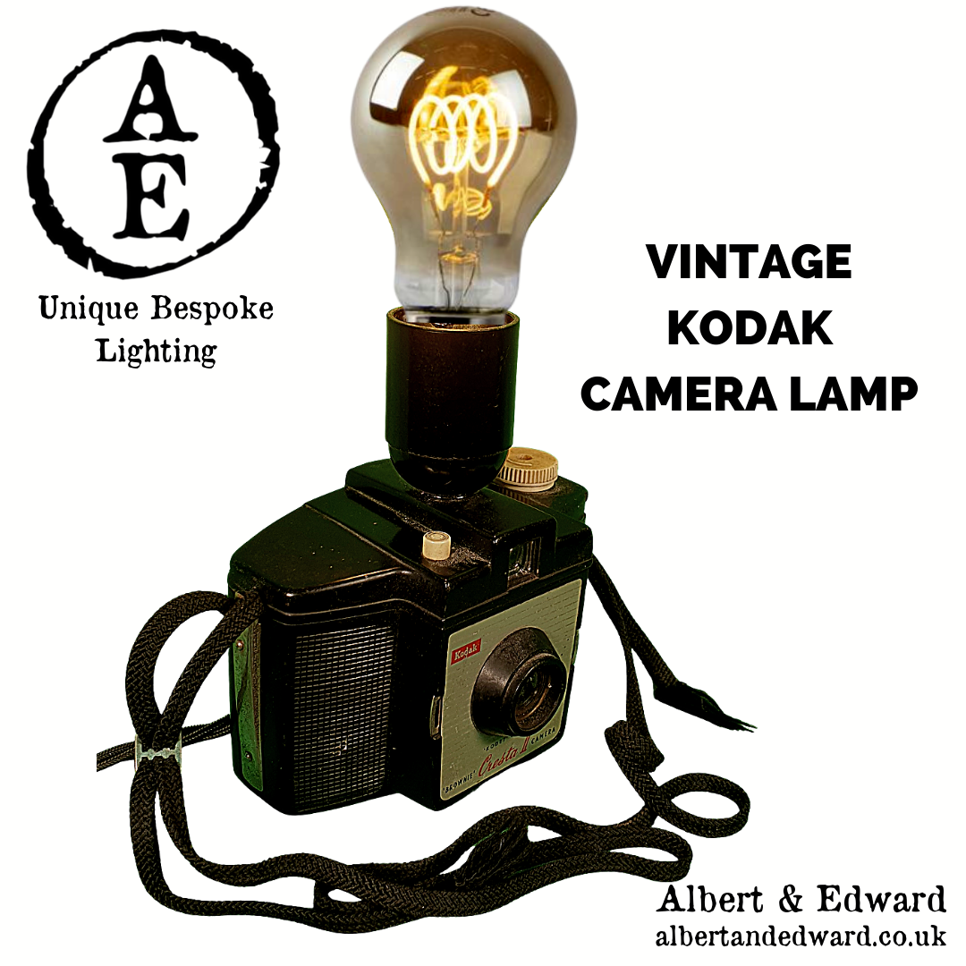 Vintage Brownie Camera Light 