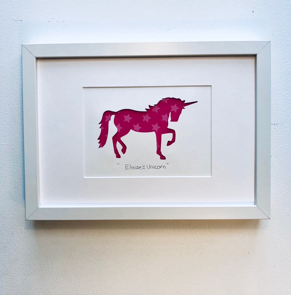 Unicorn (medium frame 23x32cm)