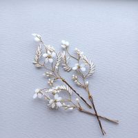 Opal-white flower bridal-wedding hair pins-Guilia