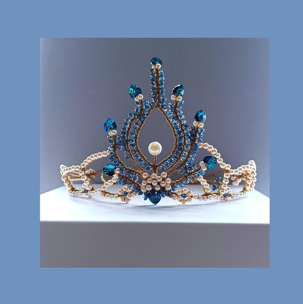 LYA-A 1920s art deco style tiara made with pearls & sparkling crystals