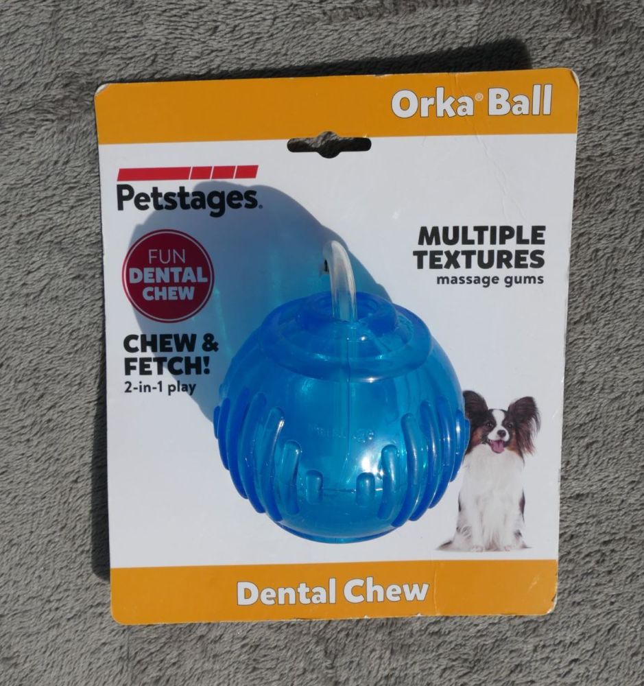 Petstages Orka Ball Fun Dental Chew