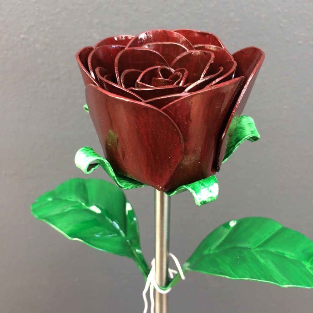 Burgundy steel rose small