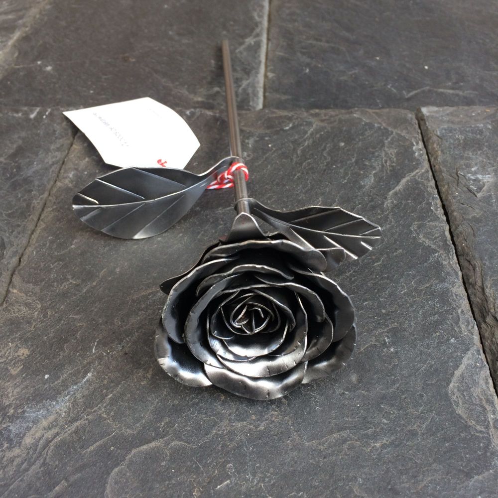Steel metal rose WM1081