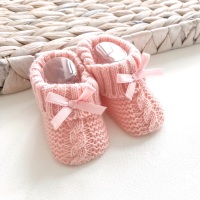 Cable Knit Booties With Bow - Rose