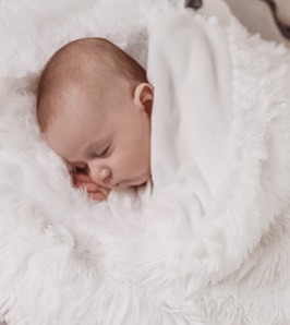 Bizzi Growin Koochicoo Fluffy Baby Blanket - White