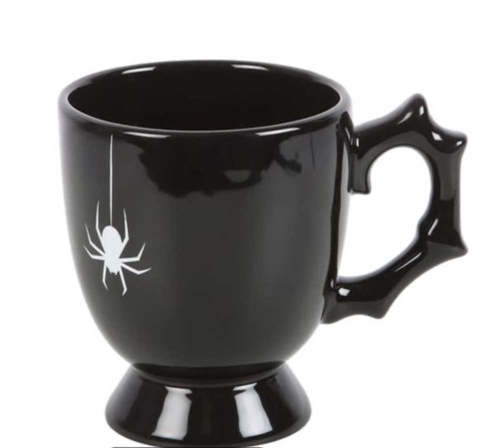 BLACK SPIDER TEACUP