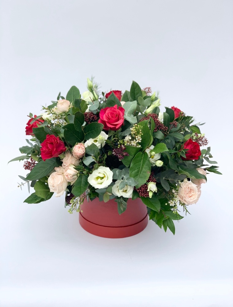 Valentines Hat Box Arrangement
