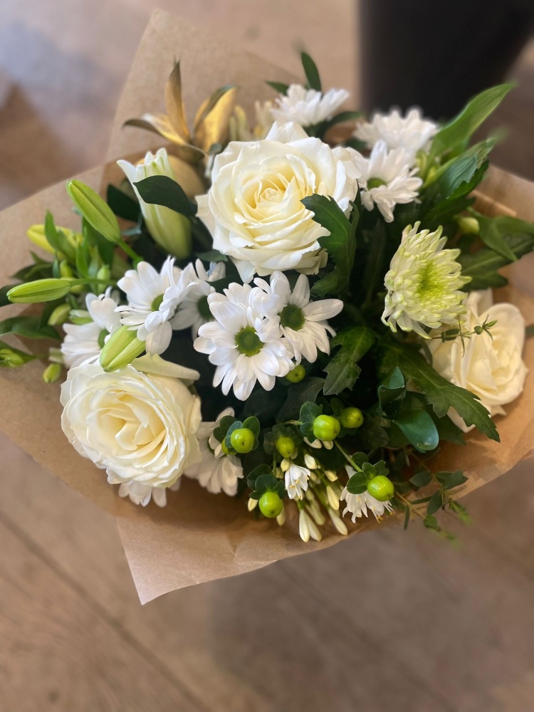 Hollie Festive Bouquet