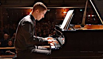 1. Echoes of Vienna<br>  Thursday 5th March