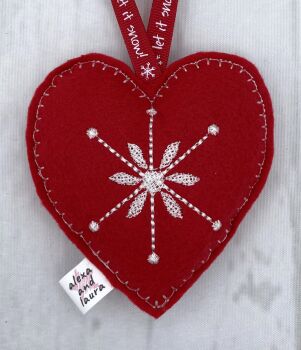 Christmas Heart - J