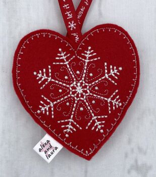 Christmas Heart - C