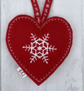 Christmas Heart - F
