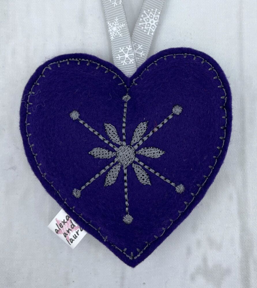 Christmas Heart - J