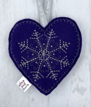Christmas Heart - C