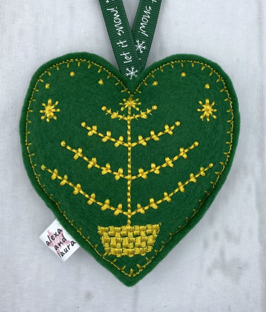 Christmas Heart - H
