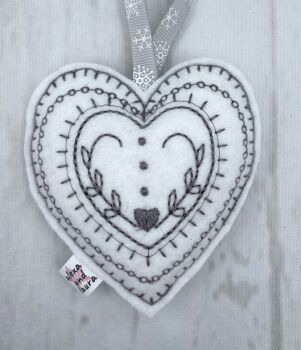 Christmas Heart - E