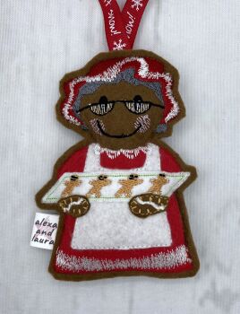 Mrs Claus Baking