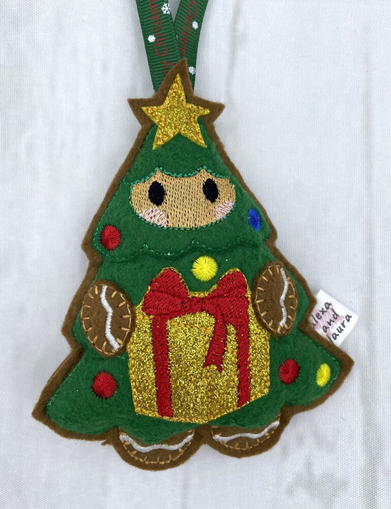 Christmas Tree Dress Up