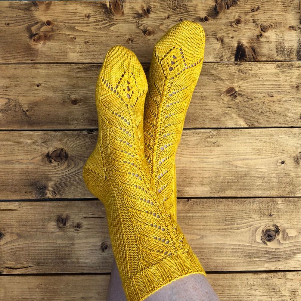 Bud and Blossom Socks - PDF Knitting Pattern
