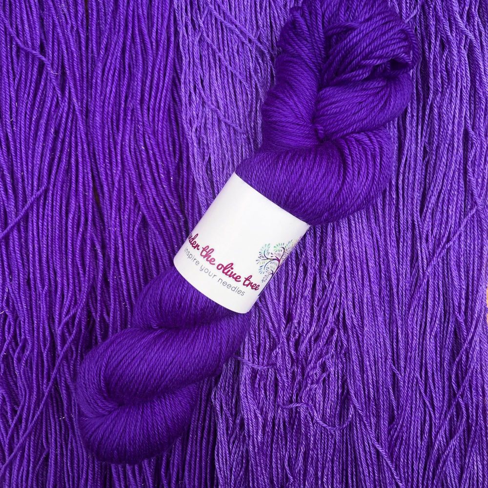 <!--038-->Cadbury