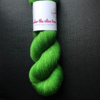 <!--022-->Bright Green Yarn | 'Apple Green' (Dyed to Order)