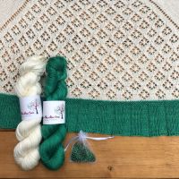 <!---038--->Shawl Knitting Kit with Beads - Quietude