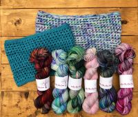 Cowl Knitting Kit - Waffly Versatile