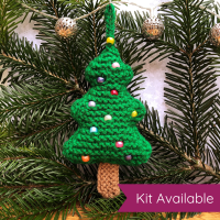 Christmas Stockings - FREE PDF Knitting Pattern and Full Video