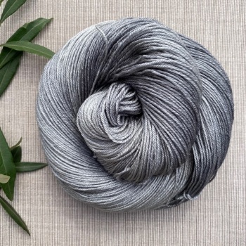 4 ply Silk and Merino Yarn - Sketch