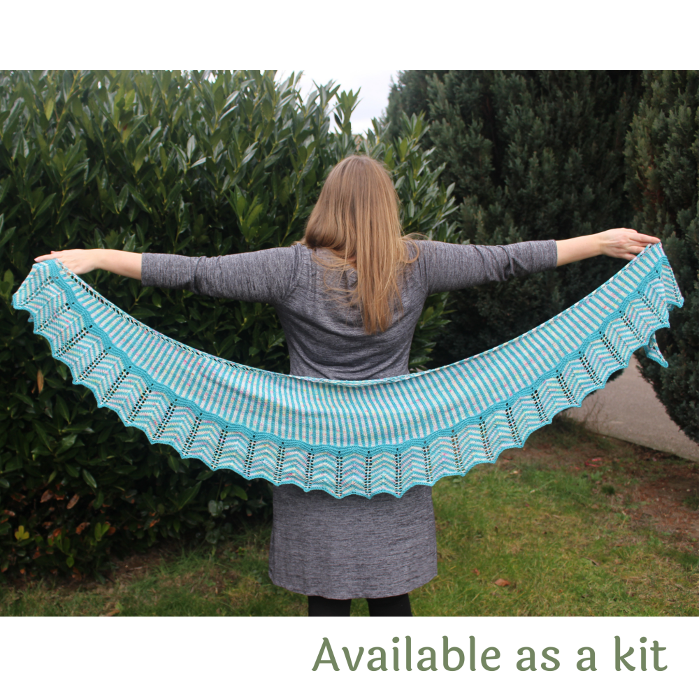 2 Colour 4 ply Shawl Knitting Pattern - Straight and Arrow Shawl
