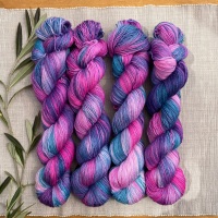 4 ply / Sock Yarn - Zinnia