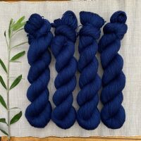 4 ply / Sock Yarn - Navy