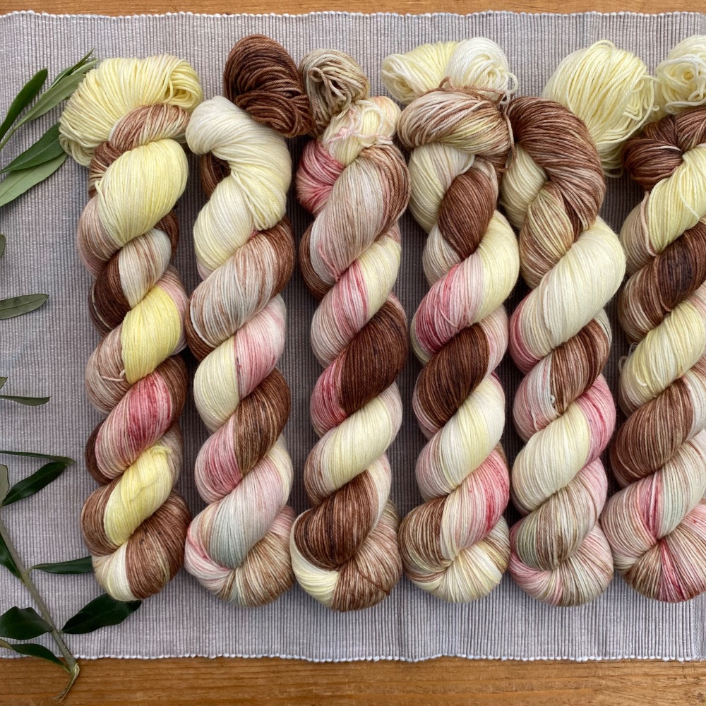 4 ply / Sock Yarn - Ice Cream Parlour