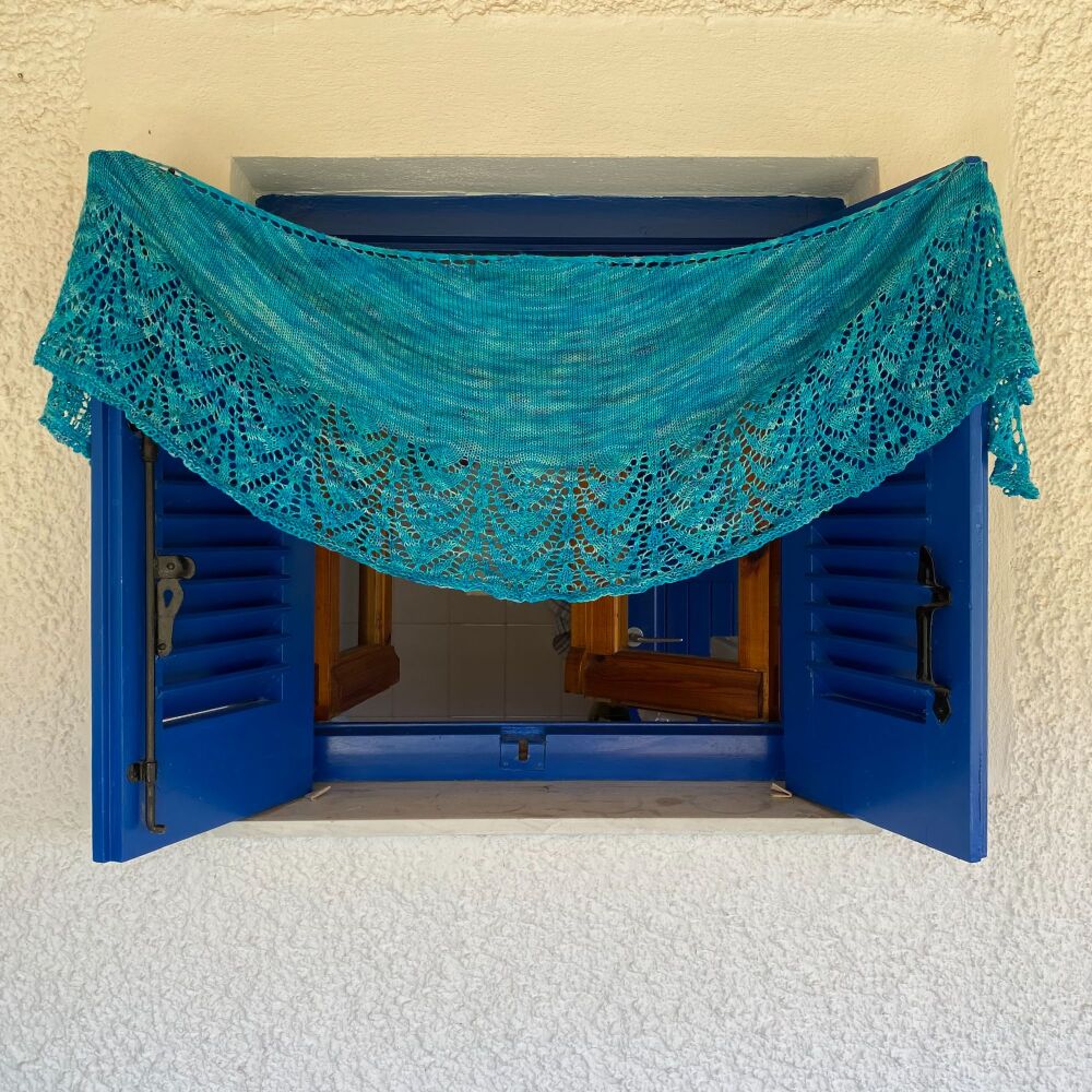 <!---015--->One Skein Shawl Luxury Knitting Kit - Aegean Waters