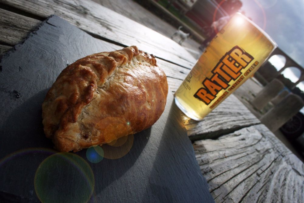 cornish pasty and a pint of cider_edited-1