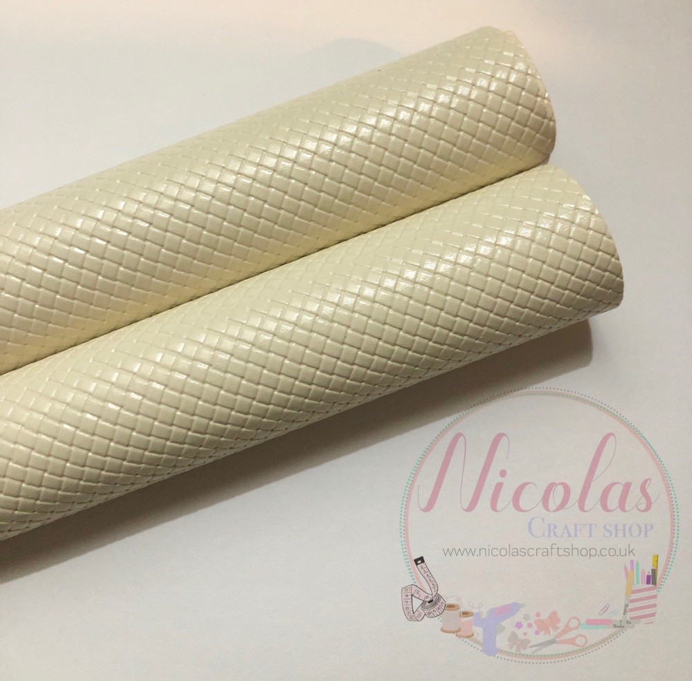 Glossy cream patterned plain leather a4