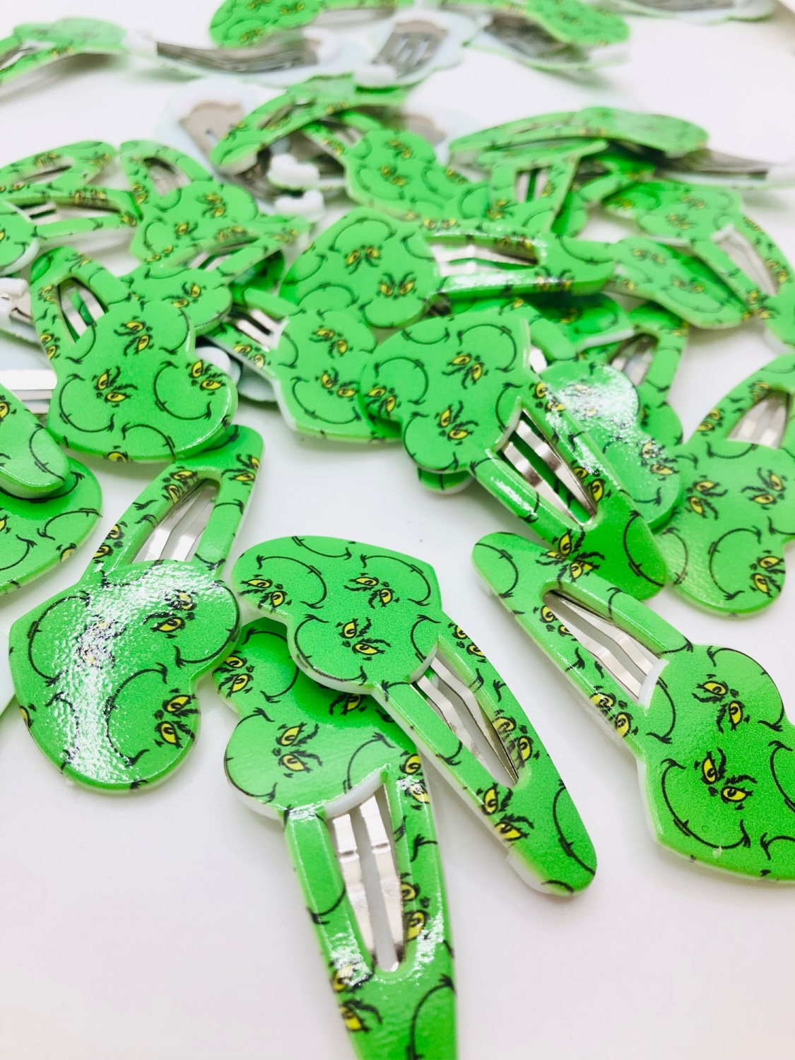 inspired green plastic grinch green clip ready made clipart