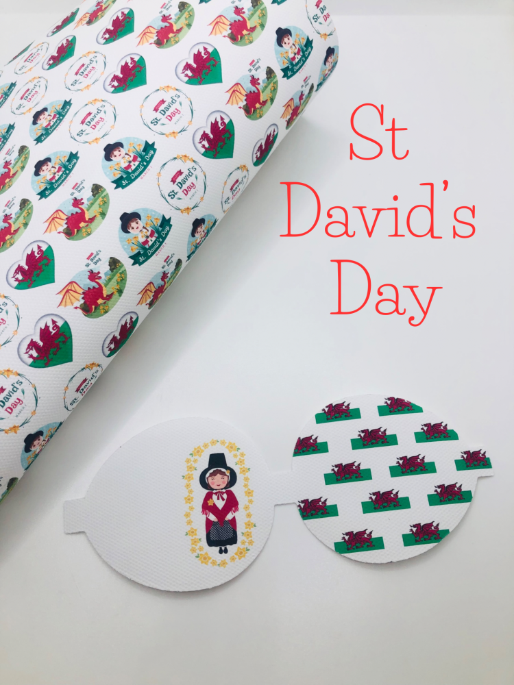 Welsh lady surrounded by daffodils St Davids day daffodil personalised printed pre cut bow loop