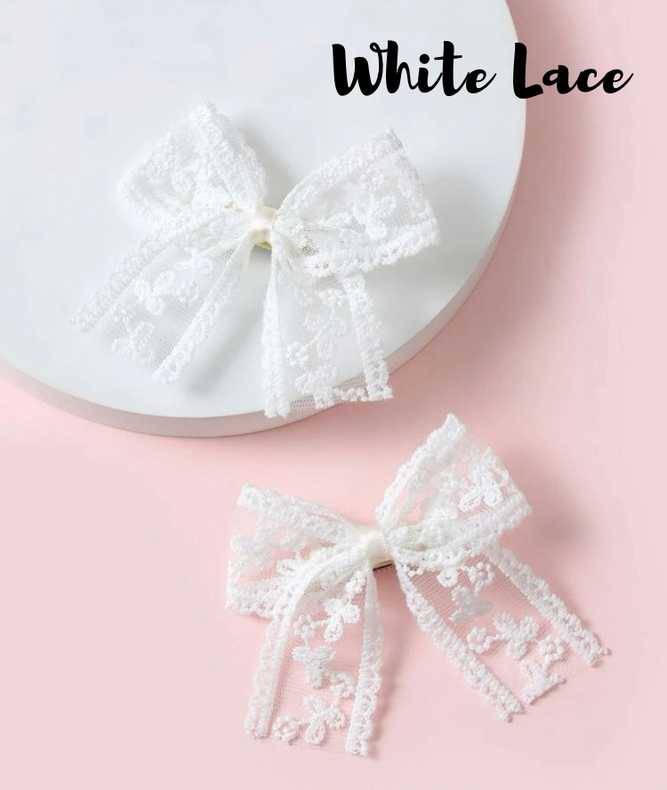 White vintage lace bow Stall Filler On Clip