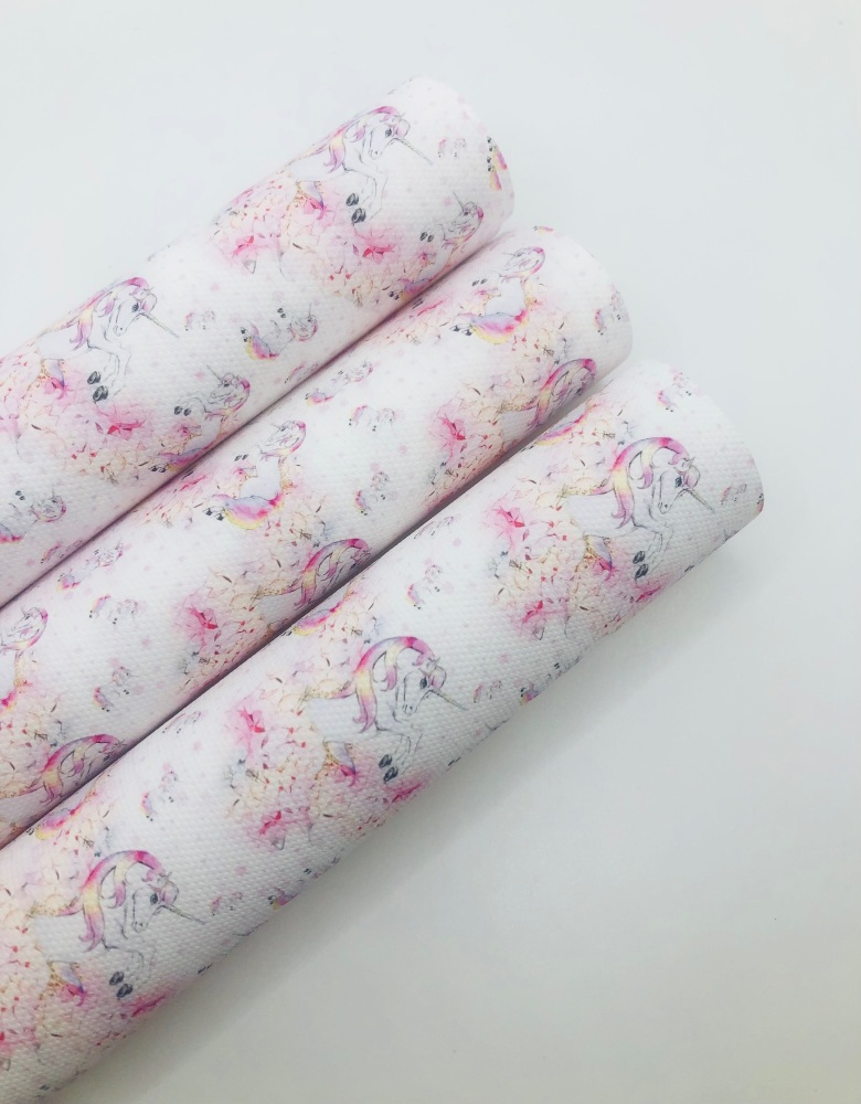 1058 - Stunning white/pink Falling unicorn printed canvas fabric