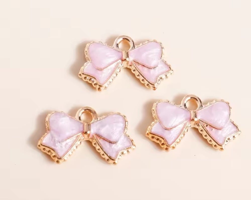 Lilac Pretty Hair bow charm embellishment