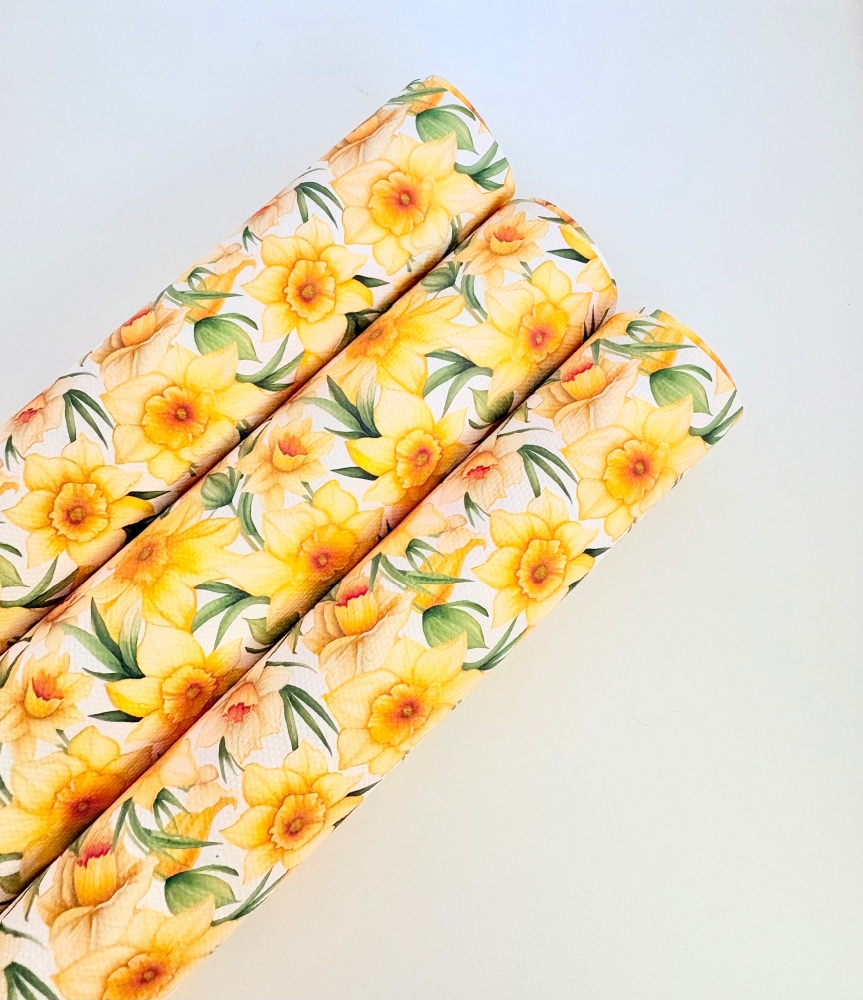 1696 - Daffodil Flower Spring Floral printed canvas fabric sheet