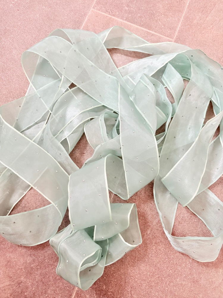 Pale green ribbon