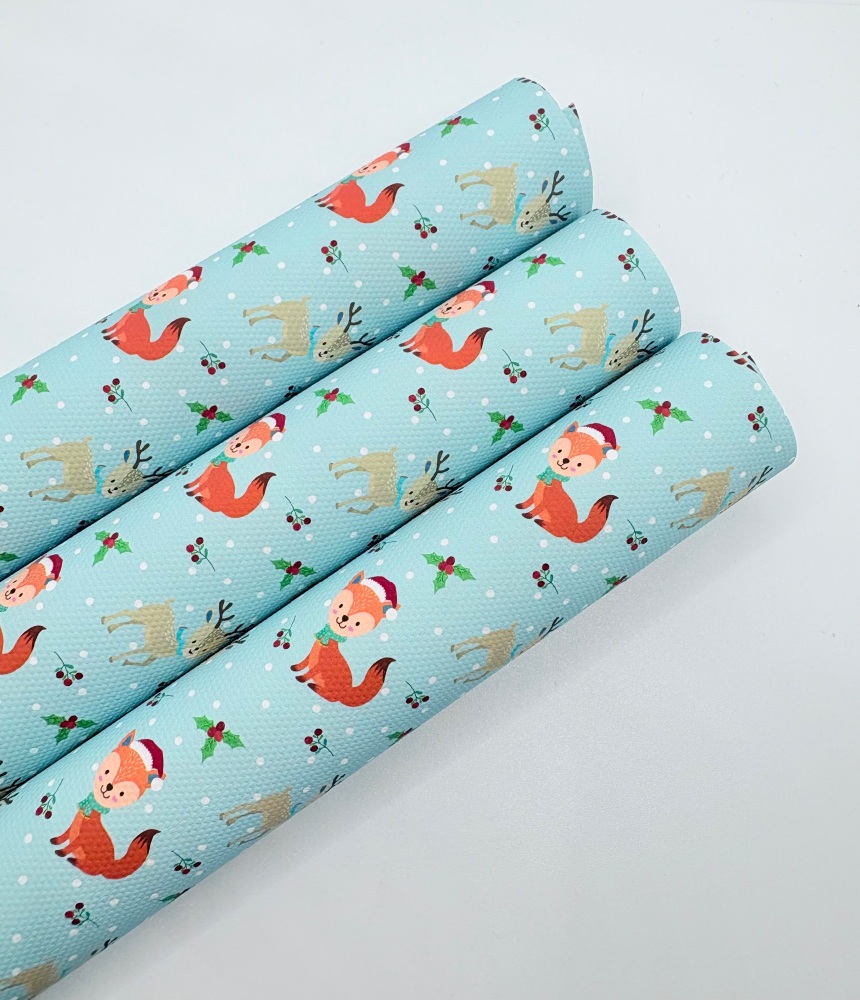 1589 - Blue fox deer print printed canvas fabric sheet