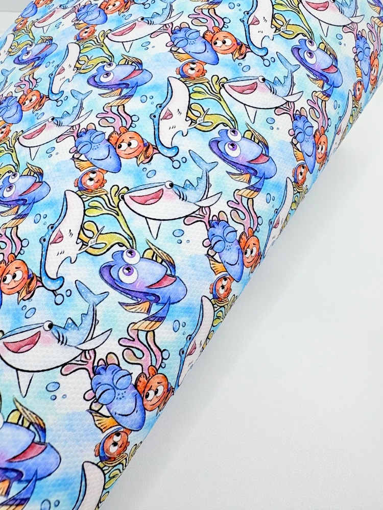 1759  - Tang fish finding nemo printed canvas fabric sheet