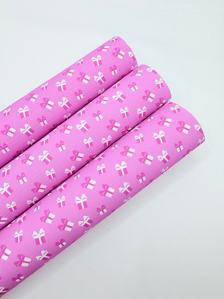 1362 - Unique pink christmas gift present printed canvas