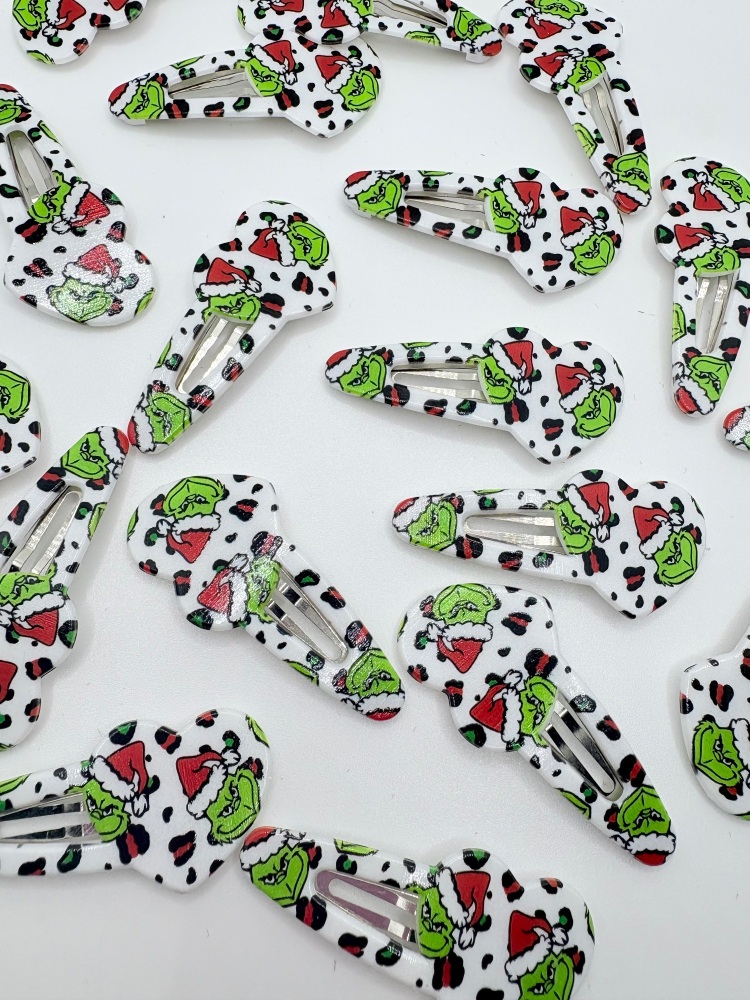 DESIGN 3 LIMITED EDITION - leopard Green inspired ready made plastic clip